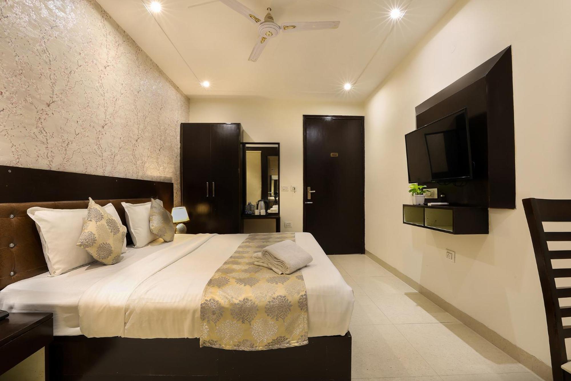 Paragon By Denver New Delhi