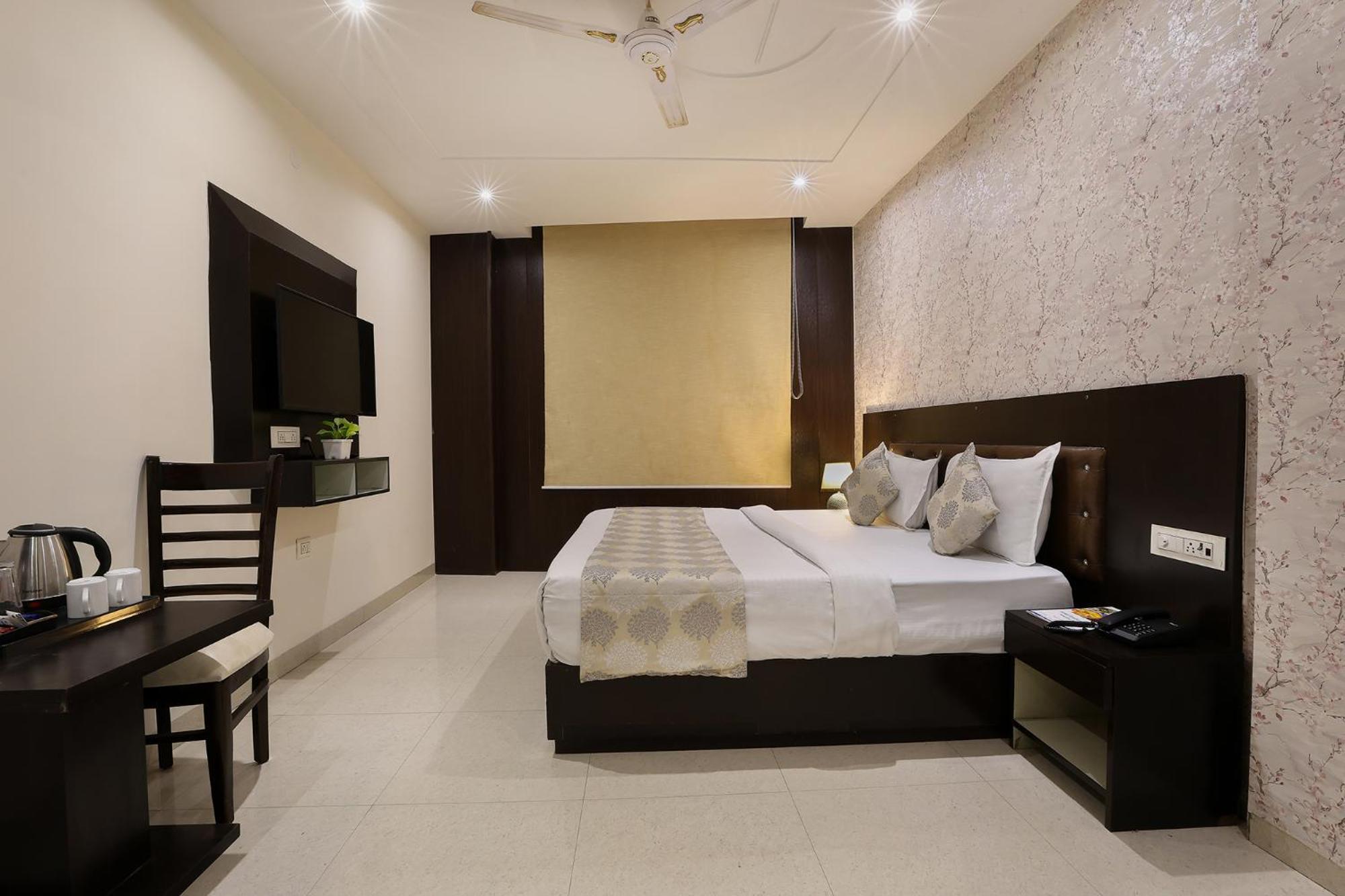 Hotel Paragon By Denver