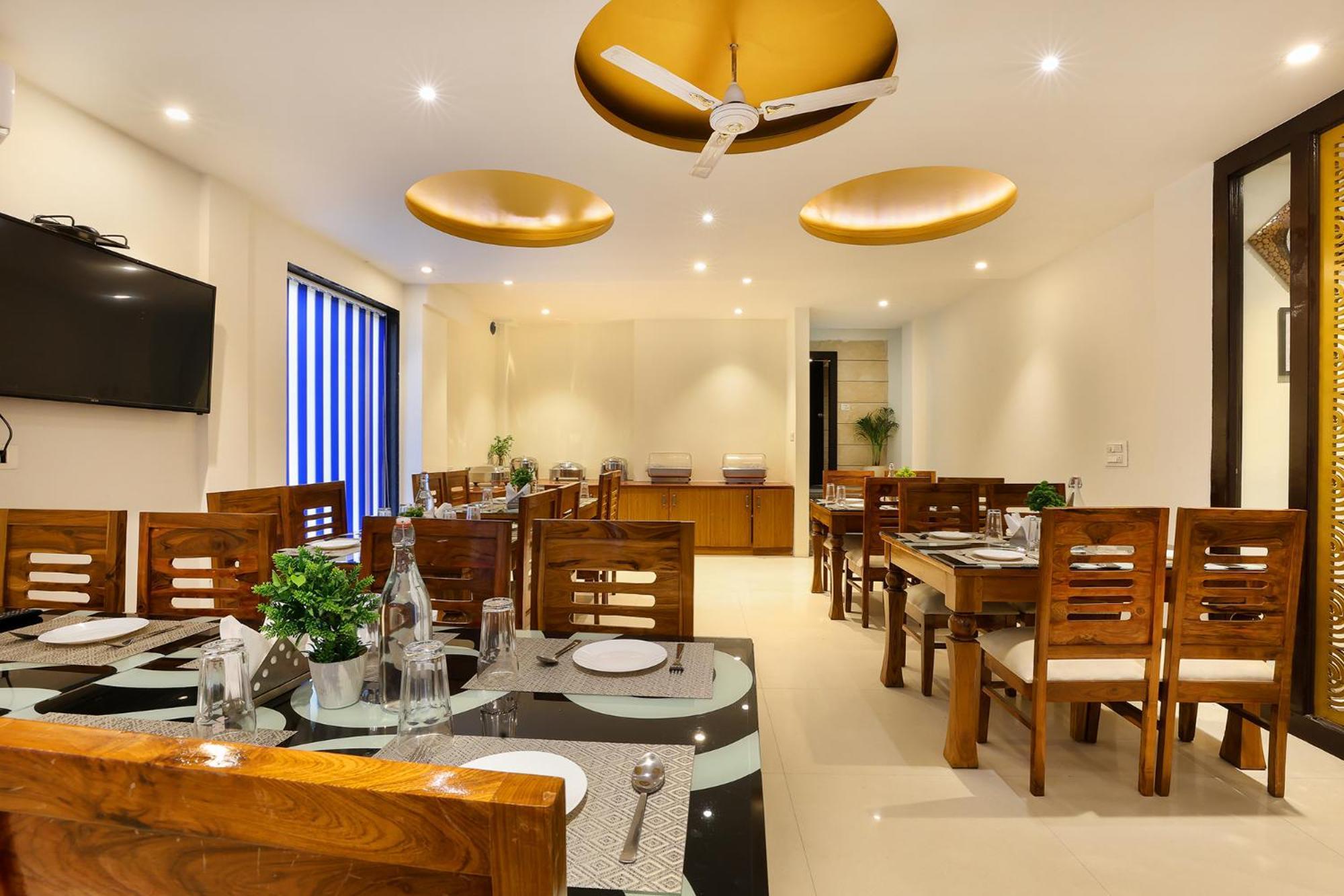 Paragon By Denver Hotel 3*