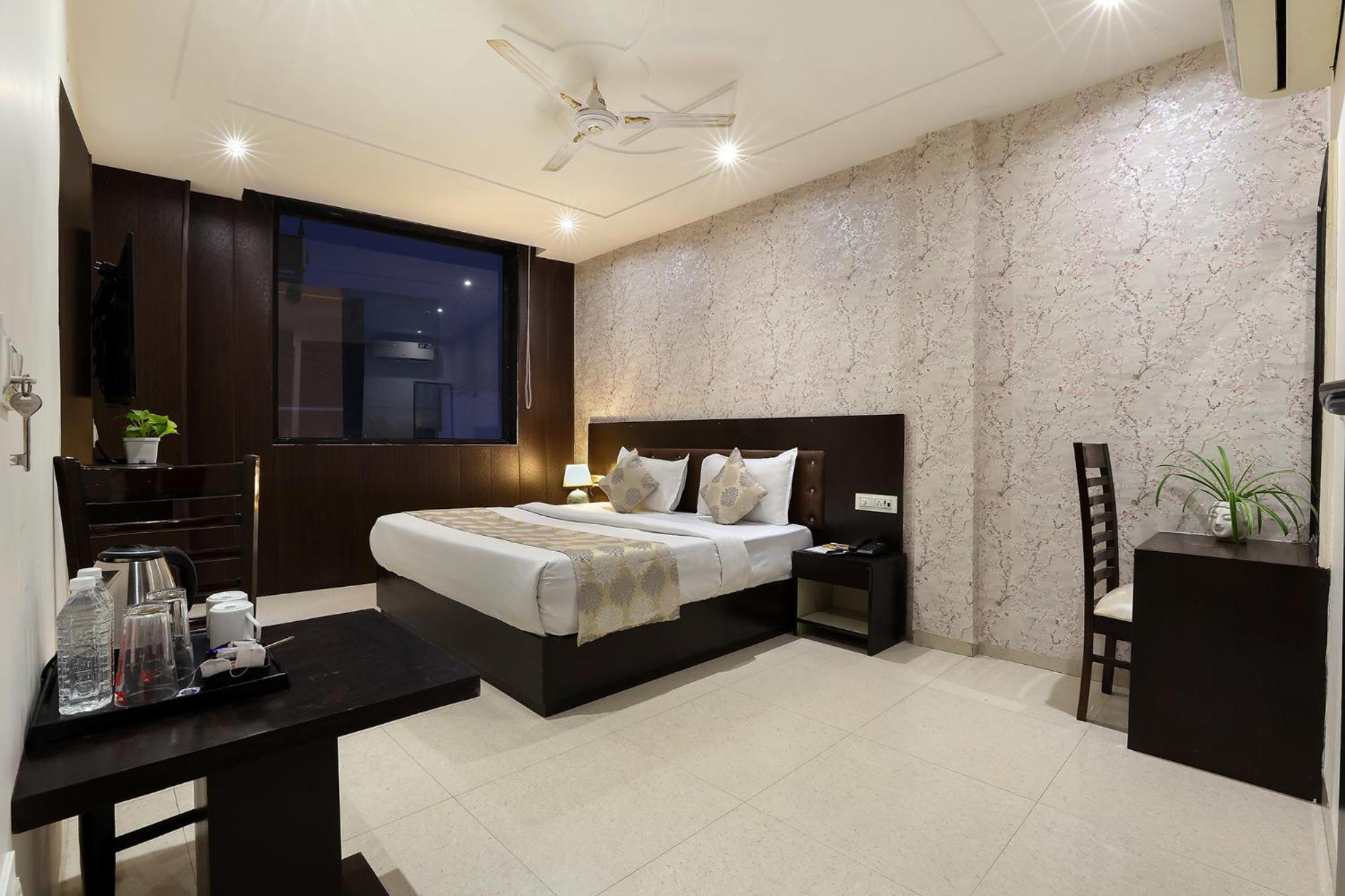 Paragon By Denver New Delhi